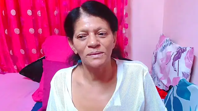 SLUTTYROXY – Live XXX-chat