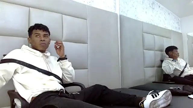 TonnyMarck's Live XXX Chat