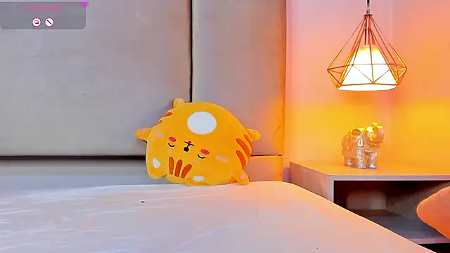 isabel_sofiaa 라이브 XXX 채팅