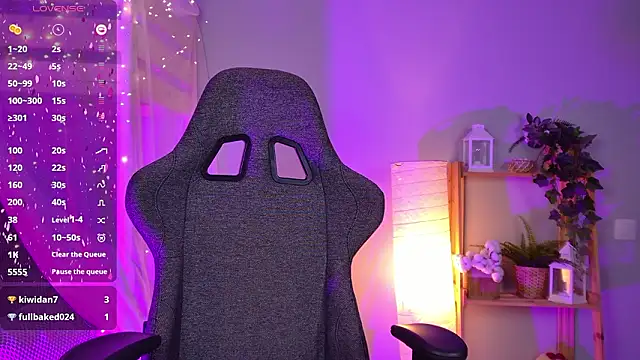 LanaBaker live XXX chat