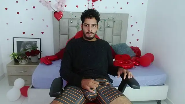 mister_fox723 – webcam-show