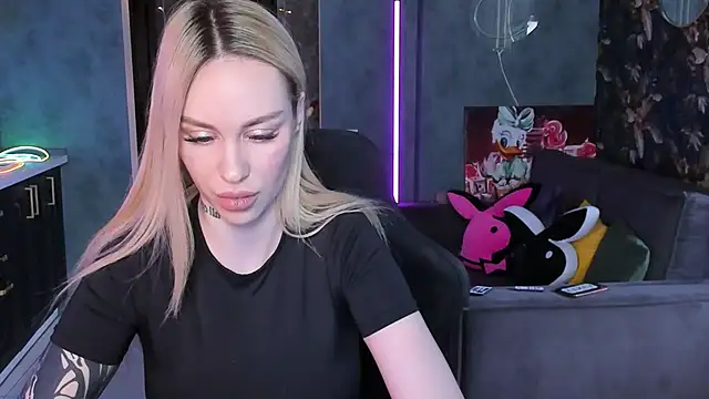 Živý XXX chat Blckmirrorr