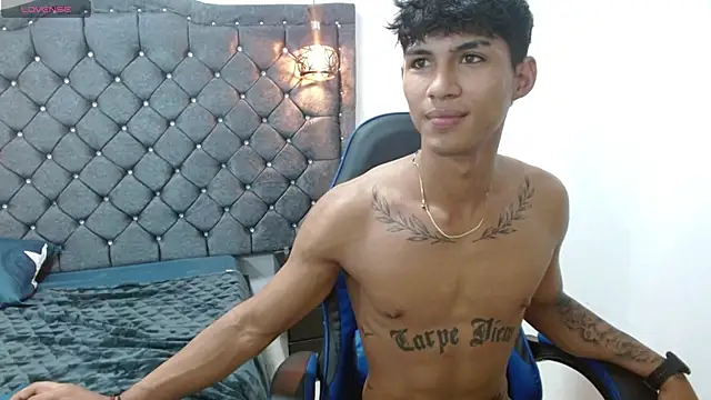 Chatroom XXX en direct de luka_big18