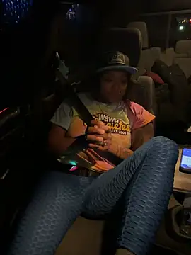 HaloRodeoLover2 Chat XXX in diretta