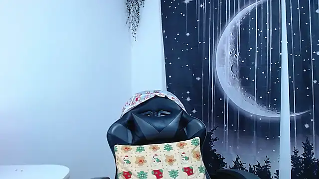 Hikaryfire লাইভ XXX চ্যাট