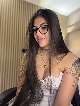Chat +18 de Sarasanders_4 ao vivo