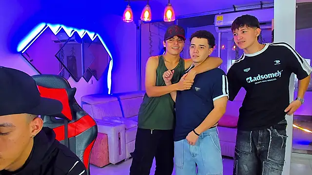 Houseofwarrios Live XXX Chat