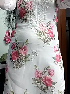 PUNAM456 Chat XXX in diretta