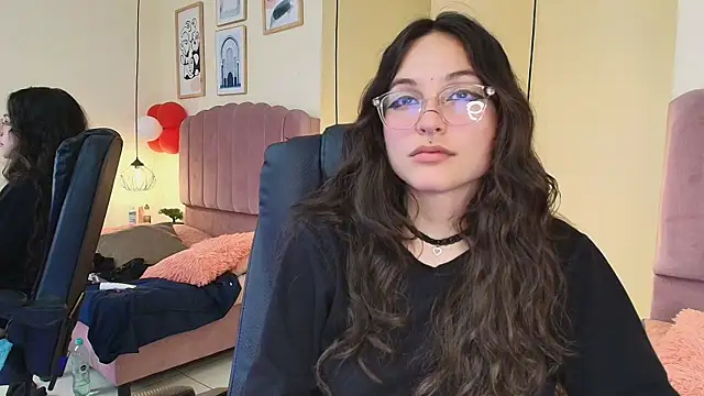 Hanabie_のライブXXXチャット