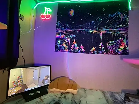 Pokazy przed kamerką – Thedeepwebcutie