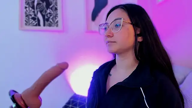 lucy_neilのライブXXXチャット