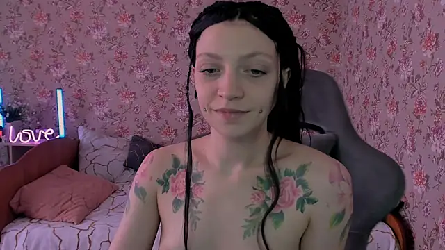 LolaRozzieのライブXXXチャット