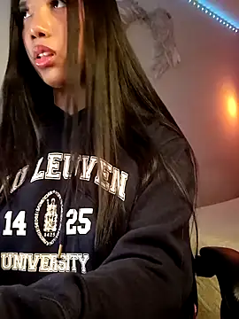 دردشة SallyWhitee الجنسية المباشرة