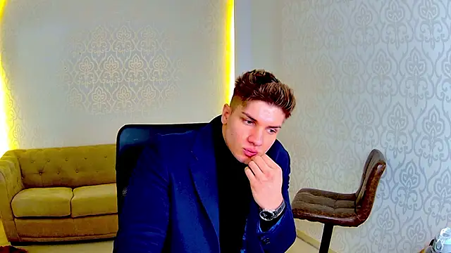 MaxKaiden Live XXX-Chat