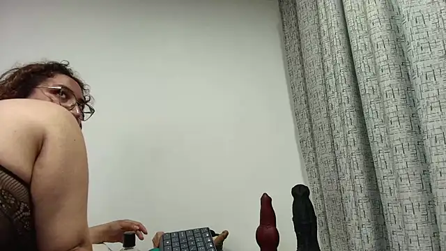 دردشة charlloteevans_X الجنسية المباشرة