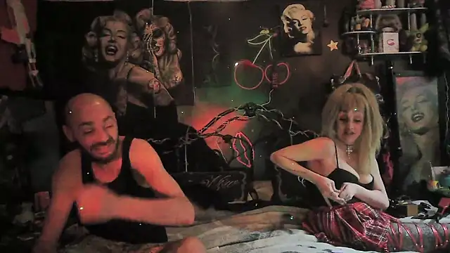 Chat XXX en directo de Splash_Queen420