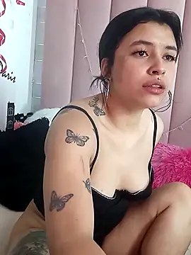 Chat XXX Live petite_coral