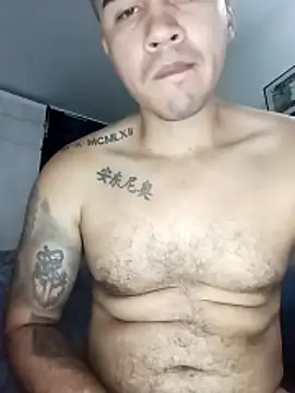 Živý XXX chat andres_dirtylover