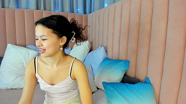 moco_choco Adlı Modelin Canlı XXX Sohbeti