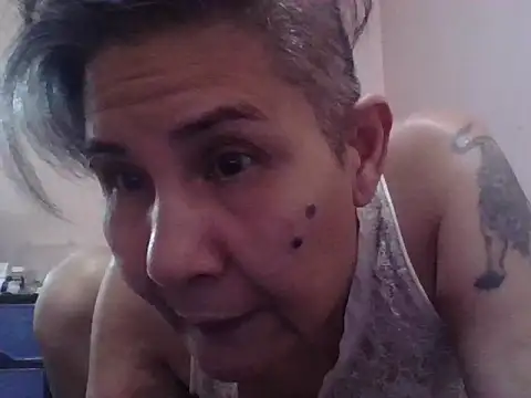 XXX chat uživo modela mariam1974