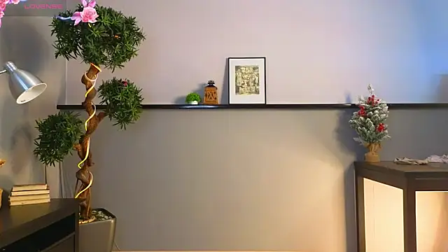 Chat +18 de BrigittePirolli ao vivo