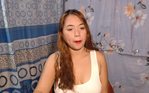 Chat +18 de urlover_mae26 ao vivo