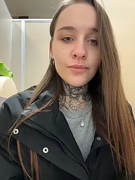 Pokazy przed kamerką – KishaMur