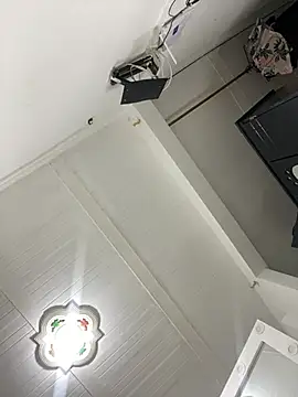 แชท XXX สดของ NataliaMillers