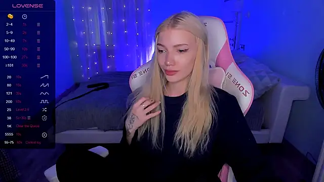 AnyaTaylor_のライブXXXチャット