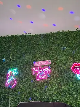 RenaThickAss 现场XXX聊天