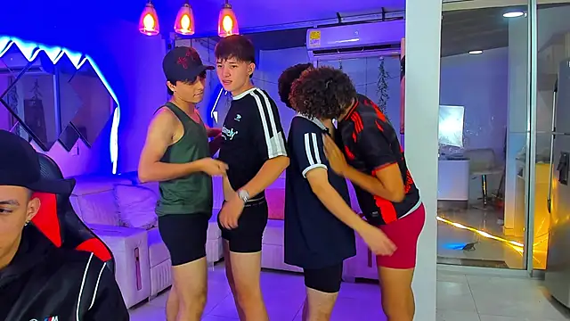 Chatroom XXX en direct de Houseofwarrios