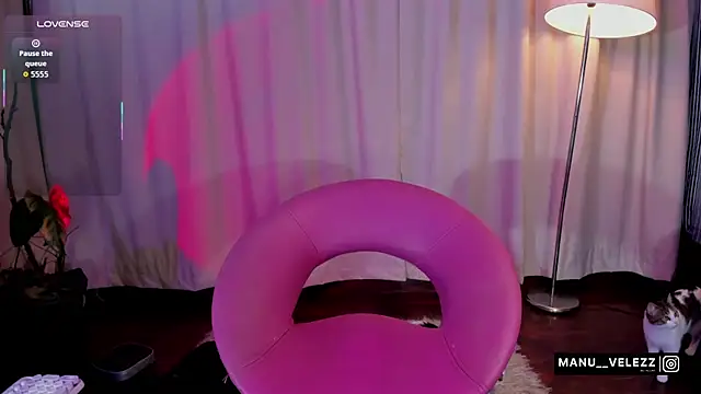 XXX chat uživo modela Manu_Velez