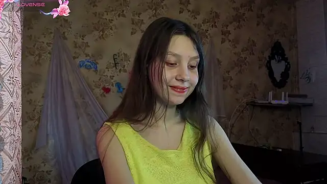 QutieDaSweet: онлайн-секс-чат