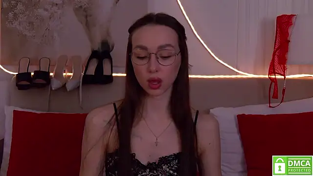 Chatroom XXX en direct de Emily_Simon