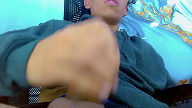 Živý XXX chat DaviidBuckx_