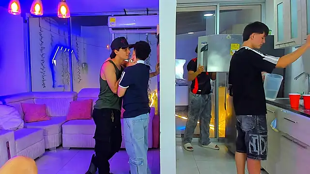 HouseofwarriosのライブXXXチャット