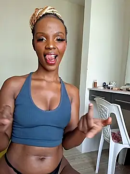 Kamdollie 라이브 XXX 채팅