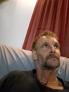 Chatroom XXX en direct de Hungwell1515