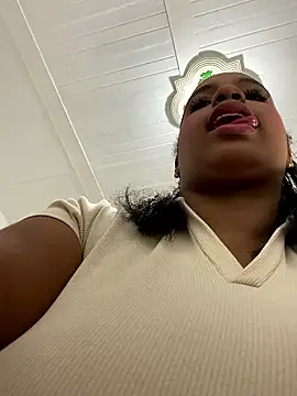 NataliaMillers: онлайн-секс-чат