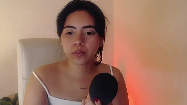 Онлайн чат XXX Mia_lali