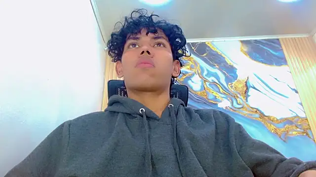 Show modela DaviidBuckx_ na web-kameri