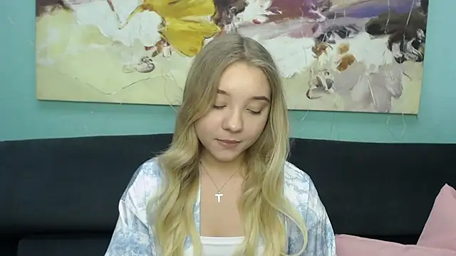 MilanaSiia webcam show