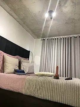 Mercedes_555 webkamerás műsora