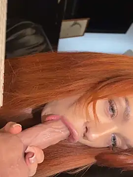 LittleFox___ Adlı Modelin Canlı XXX Sohbeti