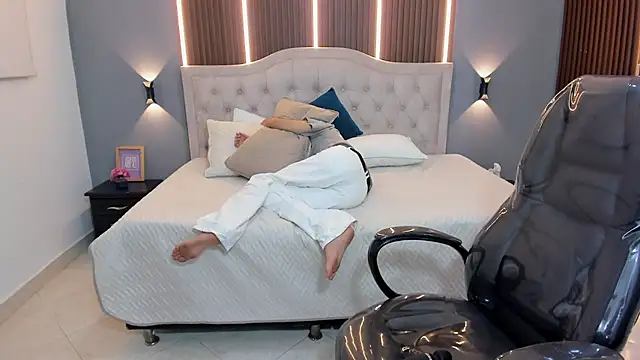 Chat XXX Live Tommy18__