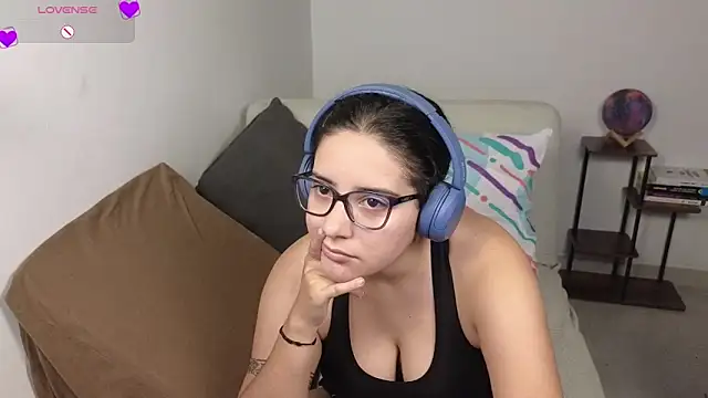 blue__moon_ Live XXX Chat