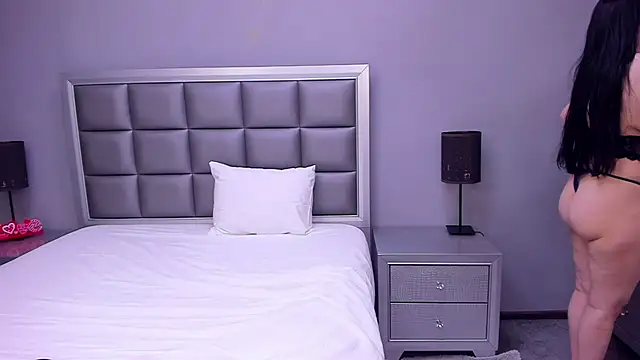 HellennSweet's Live XXX Chat