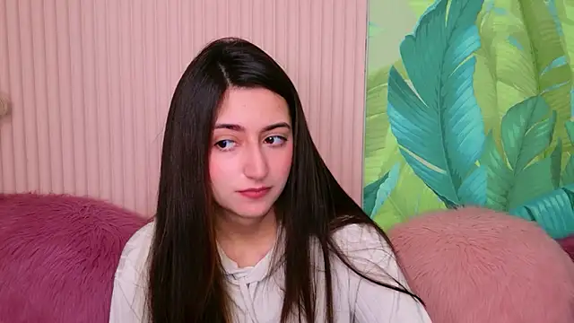 Gloria_Bendall: онлайн-секс-чат