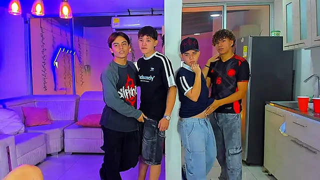 Chat +18 de Houseofwarrios ao vivo