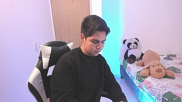 Asta_YunoXXX Pertunjukan Webcam